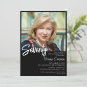 Zwarte 70e verjaardag foto uitnodiging (Staand voorkant)