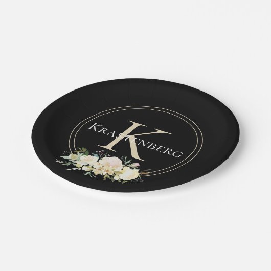 Zwarte Aangepaste naam Monogram Witte Rozen Papieren Bordje (Gekanteld)