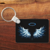 Zwarte achtergrond met blauwe engelenvleugels die  sleutelhanger (Achterkant)