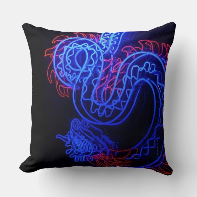 Zwarte achtergrond Neon Blue Dragon Bright Kussen (Voorkant)