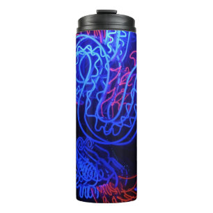 Zwarte achtergrond Neon Blue Dragon Bright Thermosbeker