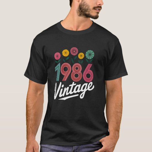 Zwarte Achtergrond Witte Afdruk T-shirt (Voorkant)