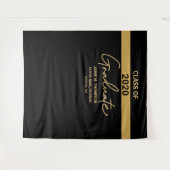 Zwarte afstudeerder van de klas van 2020 afstudere wandkleed (Voorkant (horizontaal))