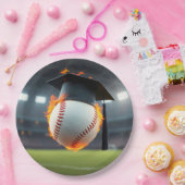 Zwarte afstudeerdop op een vlammende honkbal papieren bordje (Feest)