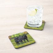 Zwarte Angus-Koe en Cute Calf in zomerperiode Bier Onderzetter (Rechterzijde)