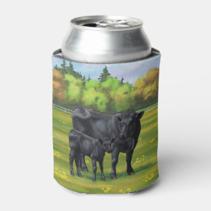 Zwarte Angus-Koe en Cute Calf in zomerperiode Blikjeskoeler