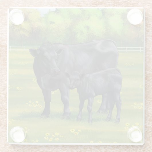 Zwarte Angus-Koe en Cute Calf in zomerperiode Glazen Onderzetter (Achterkant)