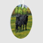 Zwarte Angus-Koe en Cute Calf in zomerperiode Ornament (voorkant)