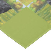 Zwarte Angus-Koe en Cute Calf in zomerperiode Tafelkleed (Gekanteld)