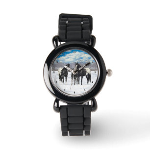 zwarte appaloosa-paarden in sneeuw horloge
