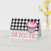 Zwarte Argyle Verjaardag Kaart met Roze Cupcake (Gele Bloem)
