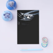 Zwarte auto met regendruppels erop flyer (Enkel)