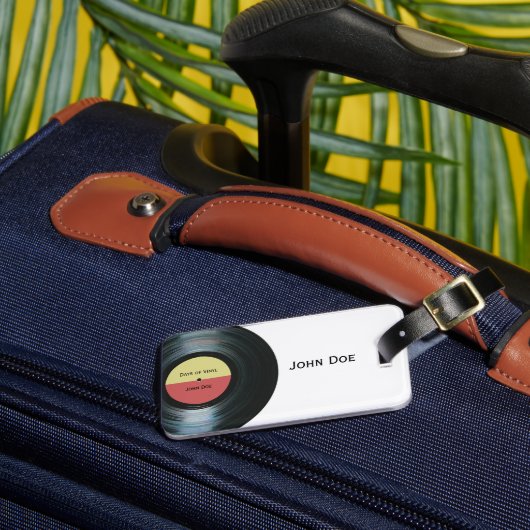 Zwarte bagage van het etiket met vinylmuziek bagagelabel (Voorkant Insitu 3)