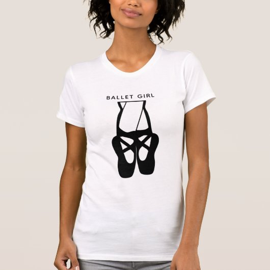 Zwarte balletdippers en een gekleurd balletmeisje t-shirt (Voorkant)