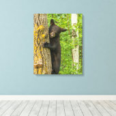 Zwarte Beer Cub | Minnesota Canvas Afdruk (Insitu (Houten vloer))