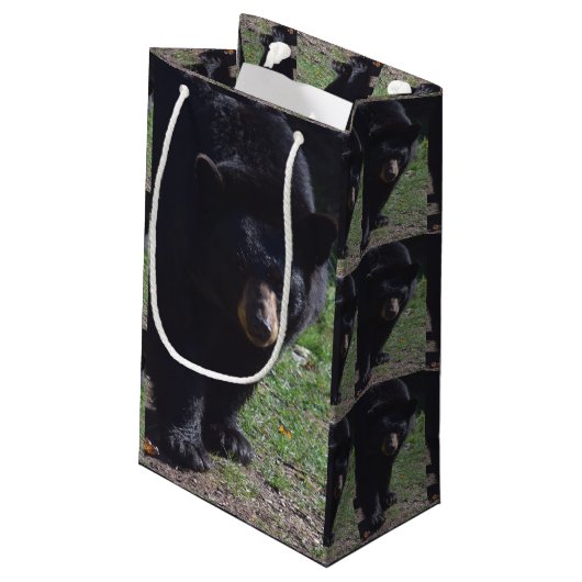 Zwarte Beer Gift Bag Klein Cadeauzakje (Achterkant Gekanteld)