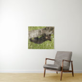 Zwarte Beer kubus in boom Wandkleed (In Situ (horizontaal))