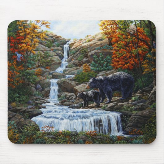 Zwarte Beer moeder en waterval Muismat (Voorkant)