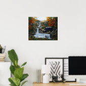 Zwarte Beer moeder en waterval Poster (Thuiskantoor)