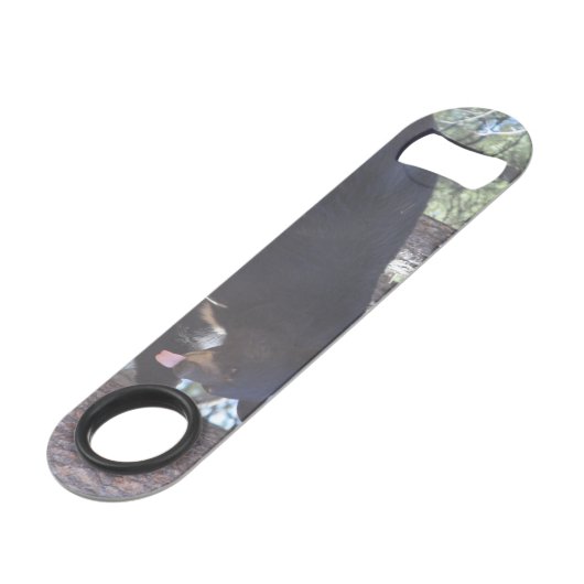 Zwarte Beer Snelle Flesopener Speed Flessenopener (Voorkant Gekanteld)