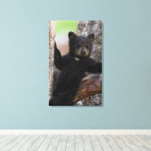 Zwarte berenwelp luiert canvas afdruk (Insitu (Houten vloer))