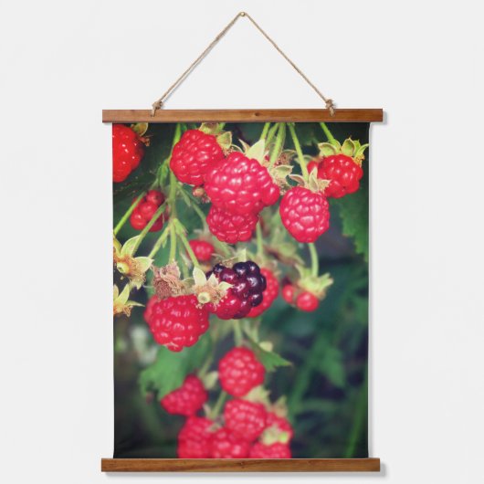Zwarte bessen hangend wandkleed (Voorkant)