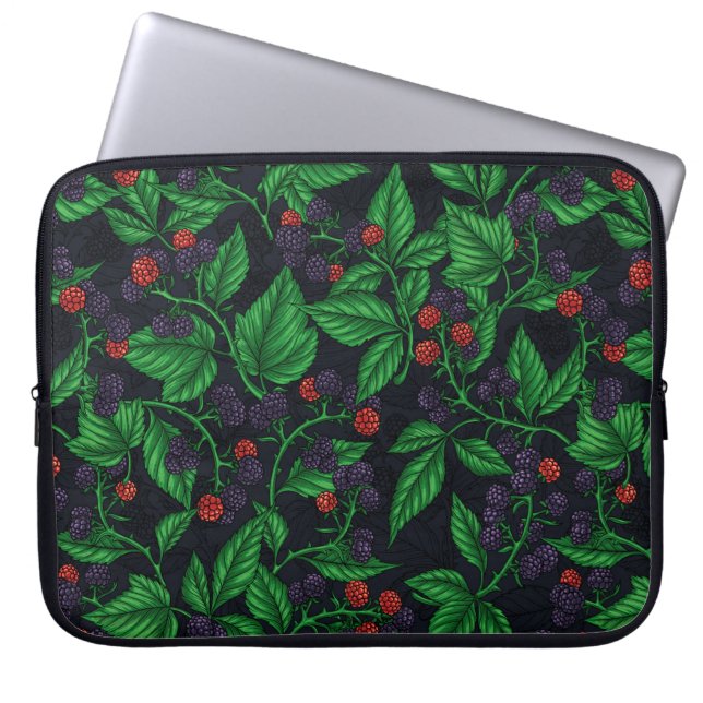 Zwarte bessen op donkergrijs laptop sleeve (Voorkant)