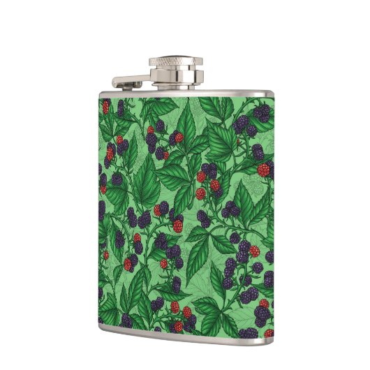 Zwarte bessen op groen heupfles (Links)