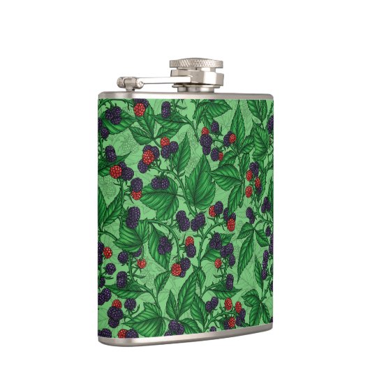 Zwarte bessen op groen heupfles (Rechts)