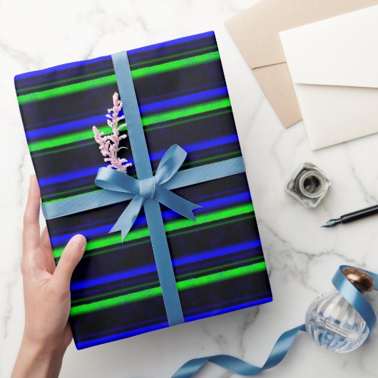 Zwarte Blauwe Groene Stripes Cadeaupapier (Geschenken)