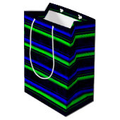 Zwarte Blauwe Groene Stripes Medium Cadeauzakje (Achterkant Gekanteld)