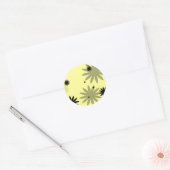 Zwarte bloemen ronde sticker (Envelop)