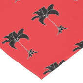Zwarte Bloemen Rood Korte Tafelloper (Hoek)