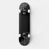 Zwarte bloemen, samenstelling persoonlijk skateboard (Voorkant)