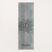 Zwarte Bloemenkrans Boeddha op rustiek hout Yogamat (Achterkant)