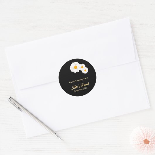 Zwarte Bloemige Bruiloft Ronde Sticker (Envelop)