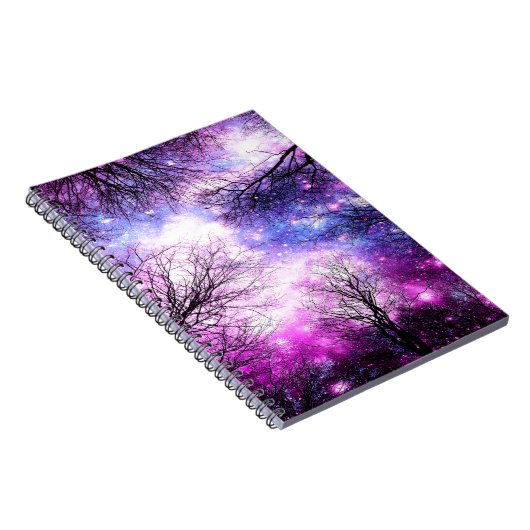 Zwarte Bomen Fuchsia Violet Ruimte Notitieboek (Rechterzijde)