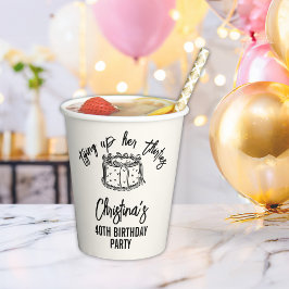 Zwarte boog bindt haar 40e verjaardag papieren bekers