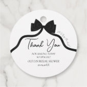 Zwarte boog ze bindt het knoop vrijgezellenfeest bedankjes labels (Achterkant)