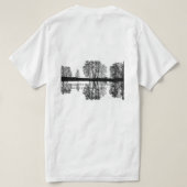 Zwarte Bos Rivier Kunst - Donkere Mysterieuze Natu T-shirt (Design achterkant)