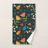 Zwarte botanische bloemenprint bad handdoek (Handdoek)