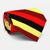Zwarte bruin rood en gele strips stropdas (Opgerold)