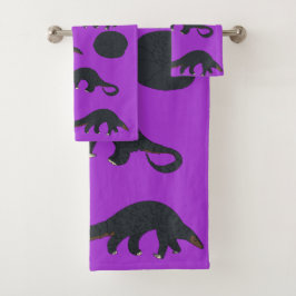 Zwarte buikschubdieren bad handdoek