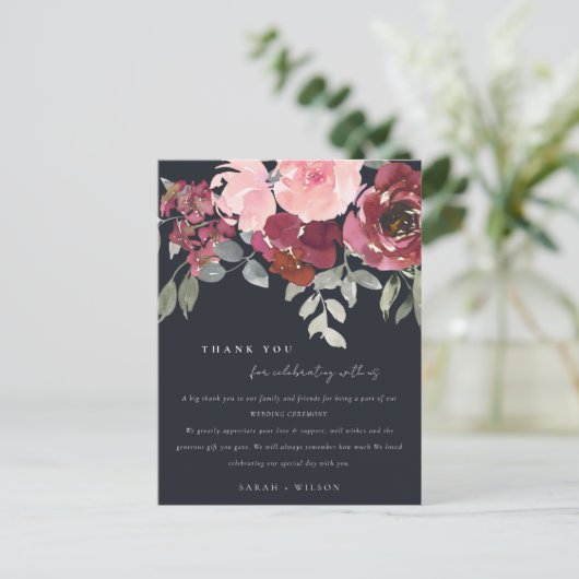 ZWARTE BURGUNDY ROOS FLORAL WEDING DANK U AANKONDIGINGSKAART (Staand voorkant)