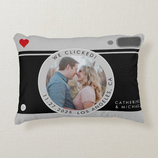 Zwarte Camerafoto Unieke Huwelijksverjaardag Accent Kussen (Voorkant)