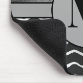 Zwarte Chevron Zilveren Glitter Monogram Initiaal Muismat (Hoek)