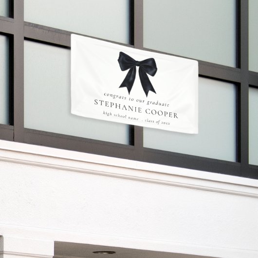 Zwarte Coquette Bow Congrats voor Afstudeerder Afs Spandoek (Buitenkant Gebouw)
