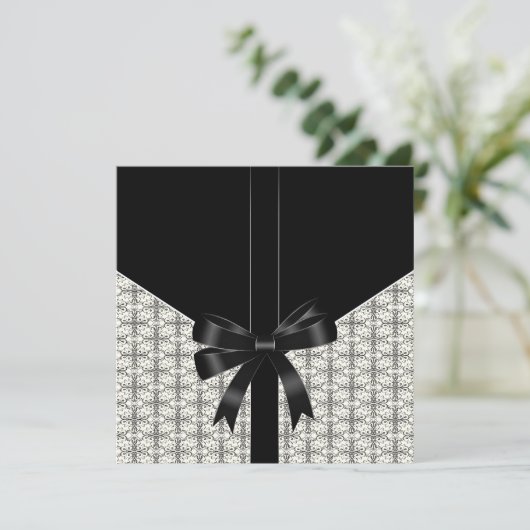 Zwarte Damask Lace Bow Wedding Kaart (Staand voorkant)