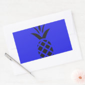 Zwarte dennenappel in blauw rechthoekige sticker (Envelop)