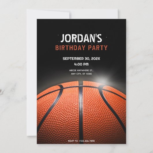 Zwarte donkere basketbal verjaardag kaart (Voorkant)